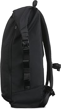 RAPHA ロールトップバックパック 必要なものはこれだけ | Rapha